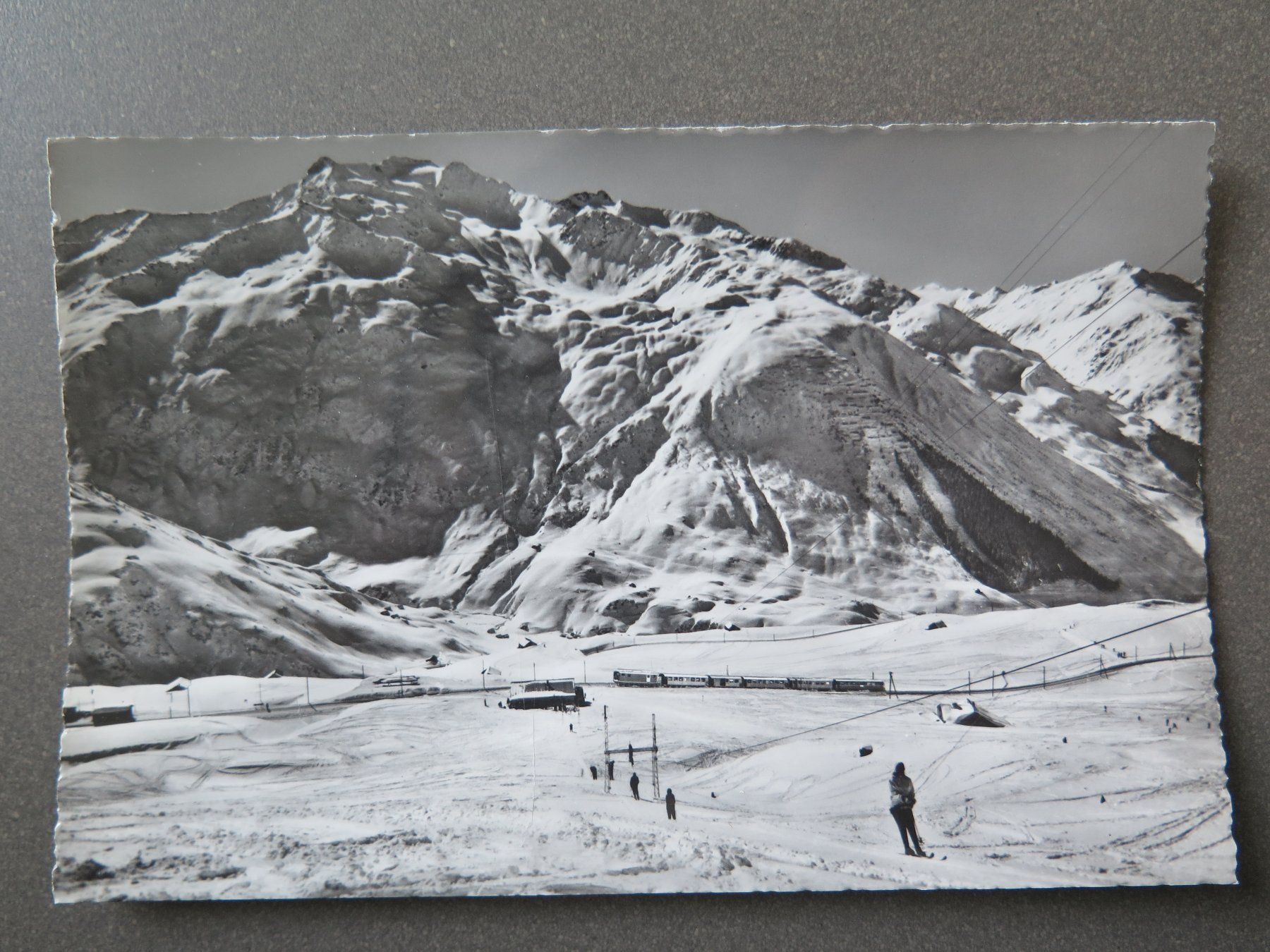 Cartoline postali: ANDERMATT - NÄTSCHEN-ANDERMATT - SKILIFT – Usato da Wittenbach venduto da lipasal