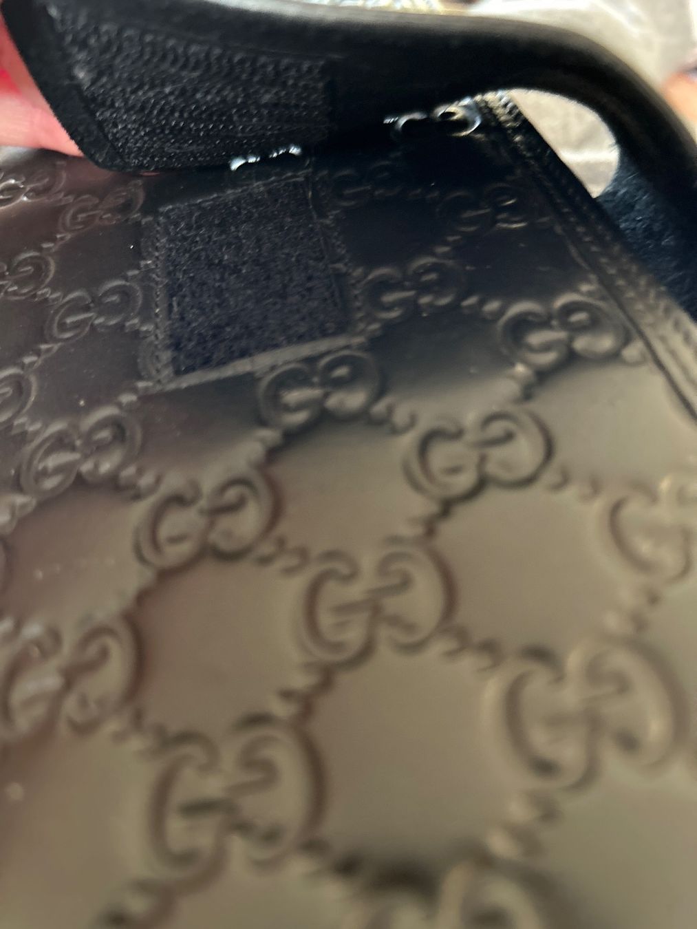 Gucci Cover & Protezioni schermo: Original Gucci I-Pad Case – Usato da Vezia venduto da sidu03 8