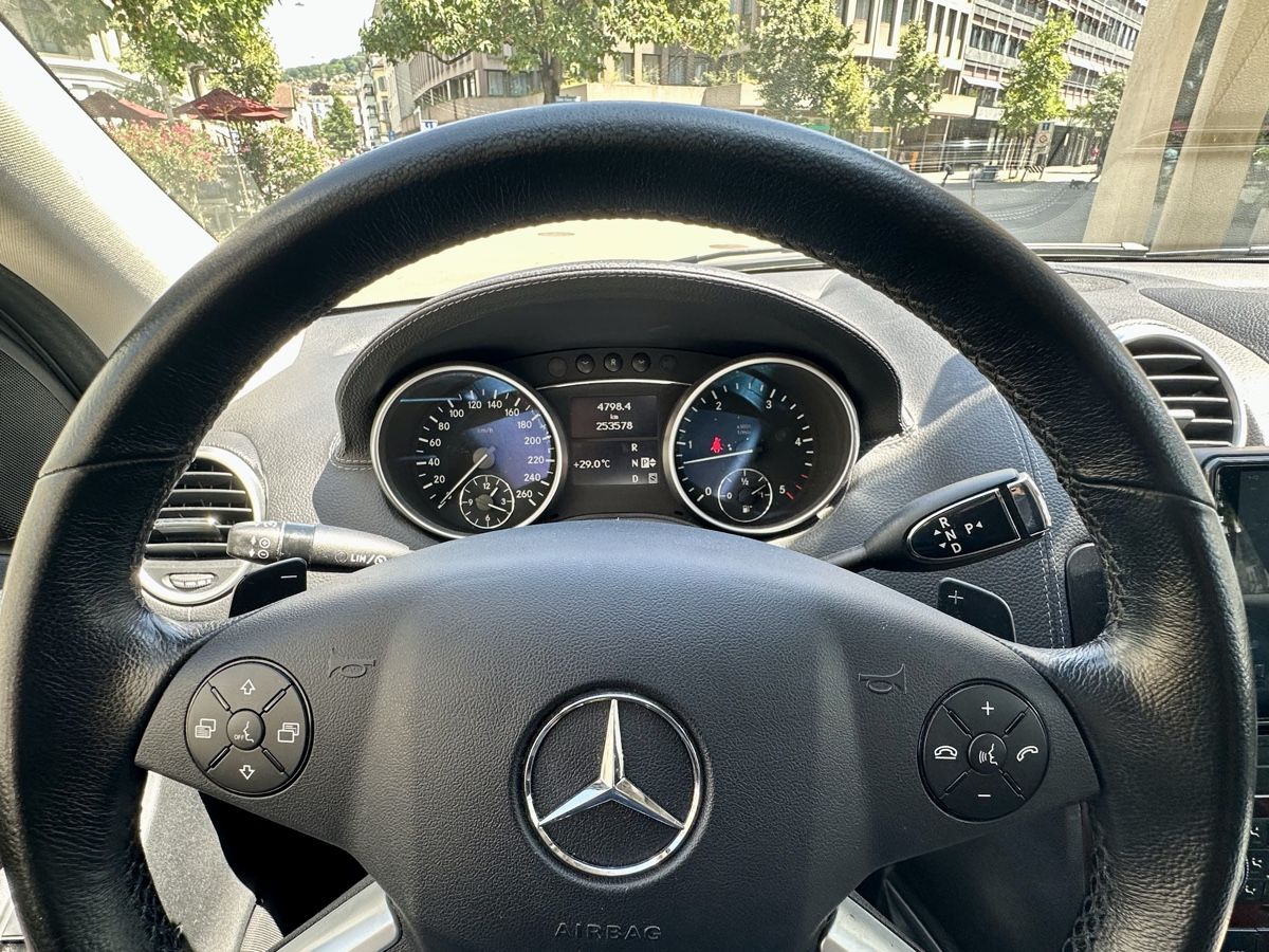 Mercedes-Benz Automobili: MERCEDES-BENZ GL 320 CDI – Usato da Zürich venduto da Ironmaratoni 8