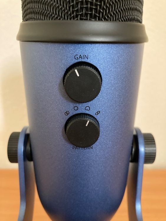 Logitech Microfoni: Blue Yeti USB Microphone – Usato da Meyrin venduto da ipanch 4