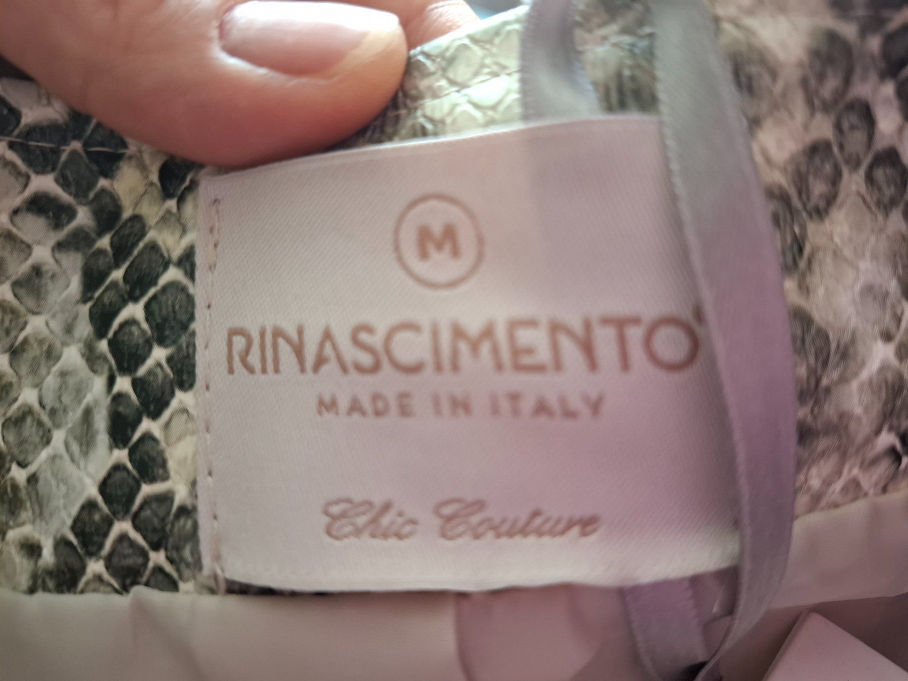 Giacche: Veste rinascimento taille M imprimé animal – Usato da Echallens venduto da dianitas 3
