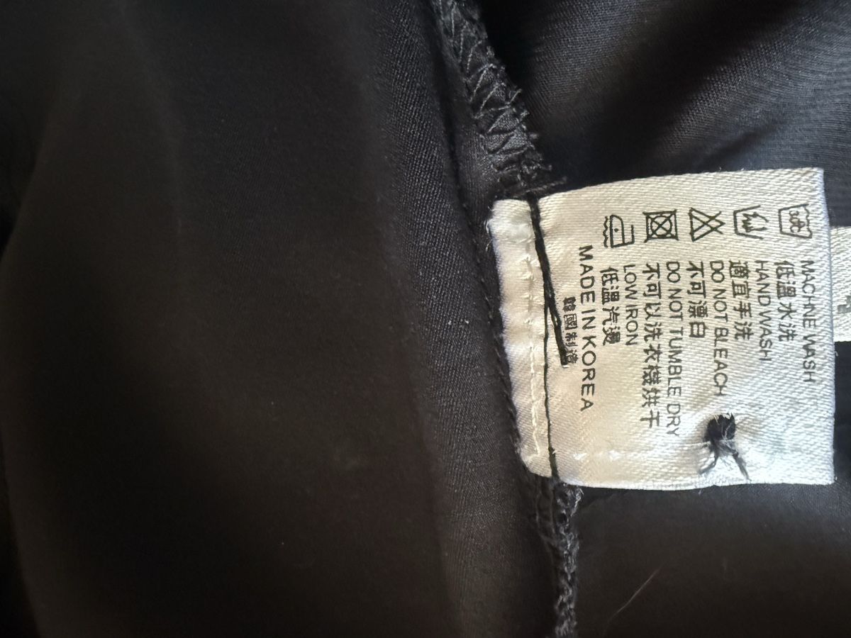 Camicette: Blouse noire élégante – Usato da Neuchâtel venduto da ass_gdc7 7