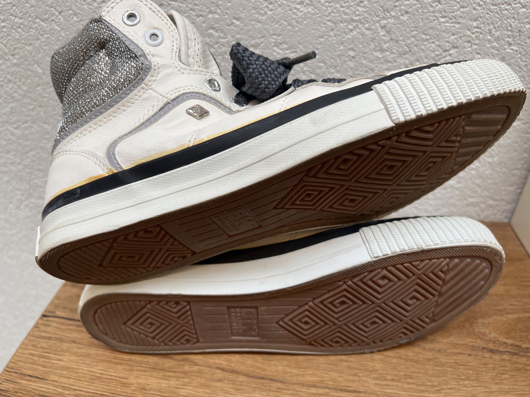 Scarpe da donna: British Knights Sneakers Gr.40 – Usato da Visp venduto da bluenero 4