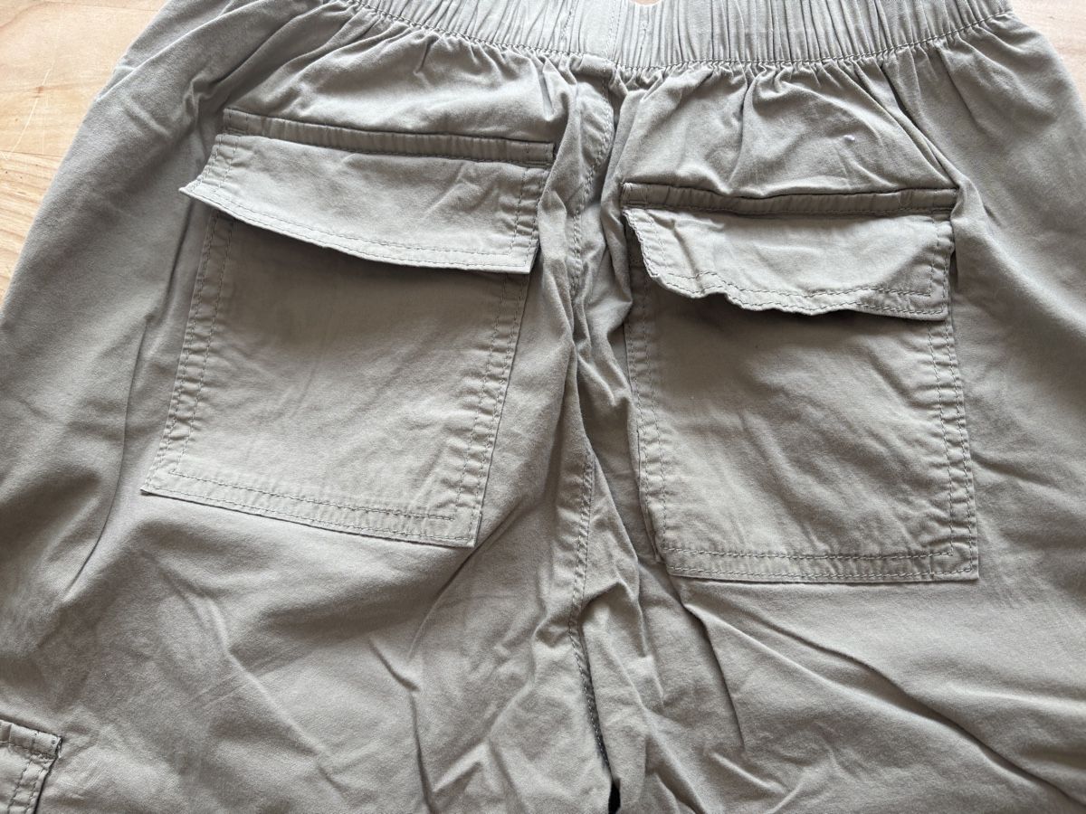 Benetton Lotti & Set di vestiti: 2 teiliges Set Benetton/Hilfiger 150cm – Usato da Bergdietikon venduto da Marineh2004 4