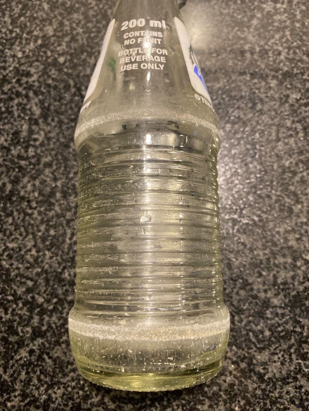 Bottiglie: Fanta Flasche weiss transparent 2dl 1997-2004 – Usato da Büren an der Aare venduto da simsand 4