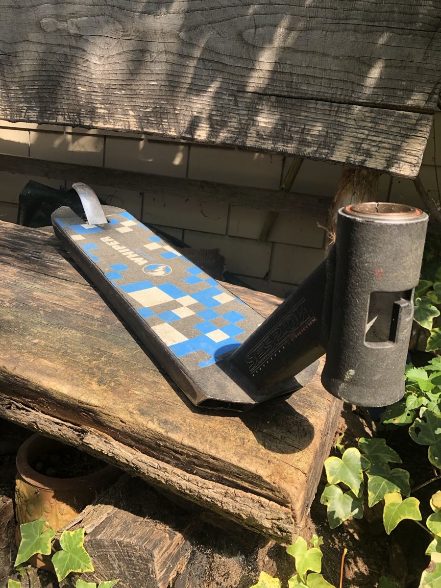 Kickboard: Stuntscooter Deck Phoenix Session – Gebraucht aus Frauenfeld von becometheother