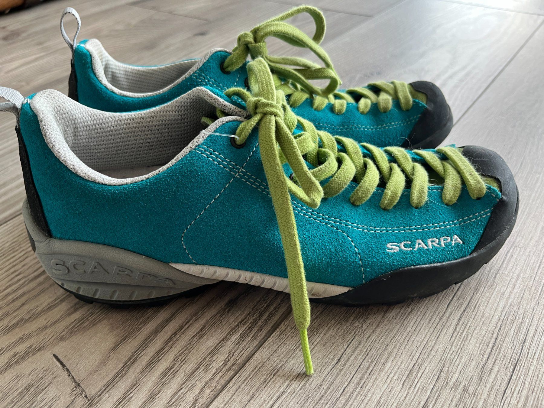 Scarpa Scarpe da donna: Chaussures de sport SCARPA 38 – Usato da Seiry venduto da van_n79x 1
