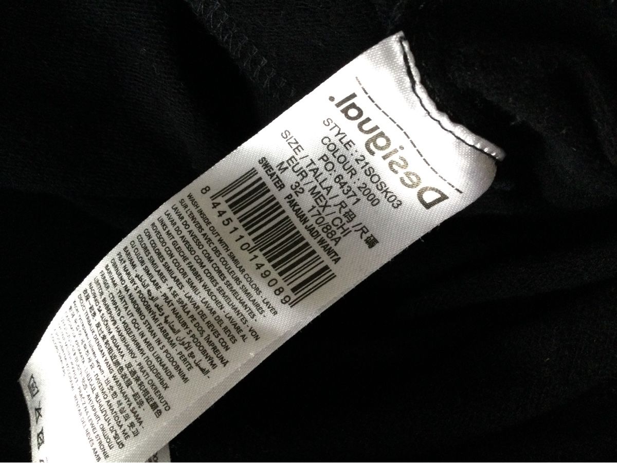 Desigual Pulls & Sweat-shirts: Pullover mit Kaputze Desigual  – D'occasion à Villnachern par Anita2006 4