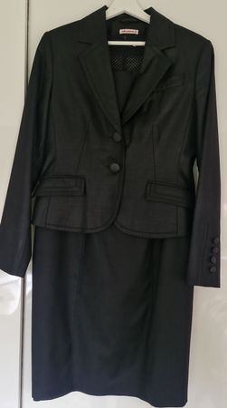 Elegant Ladies' Black Suit Set - Perfect for Autumn!