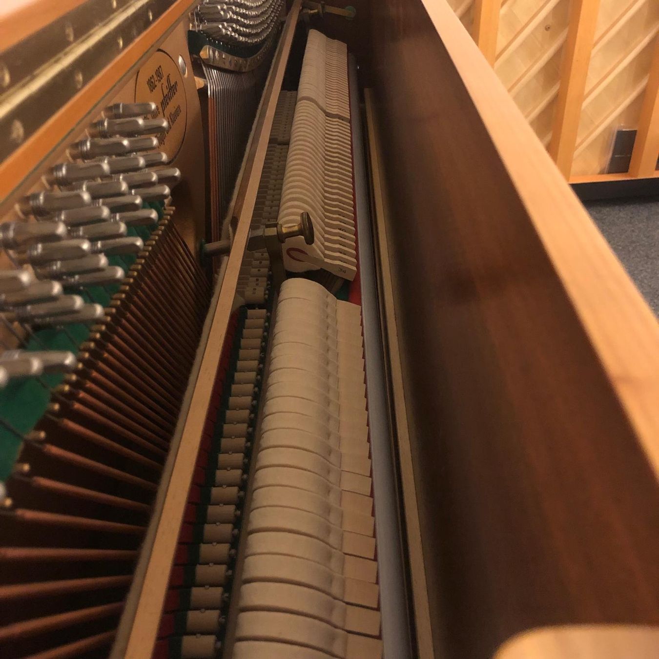 Musikinstrumente: Piano Pfeiffer Modell 115 Occasion – Gebraucht aus Aarau von MusikhausZNAarau 4