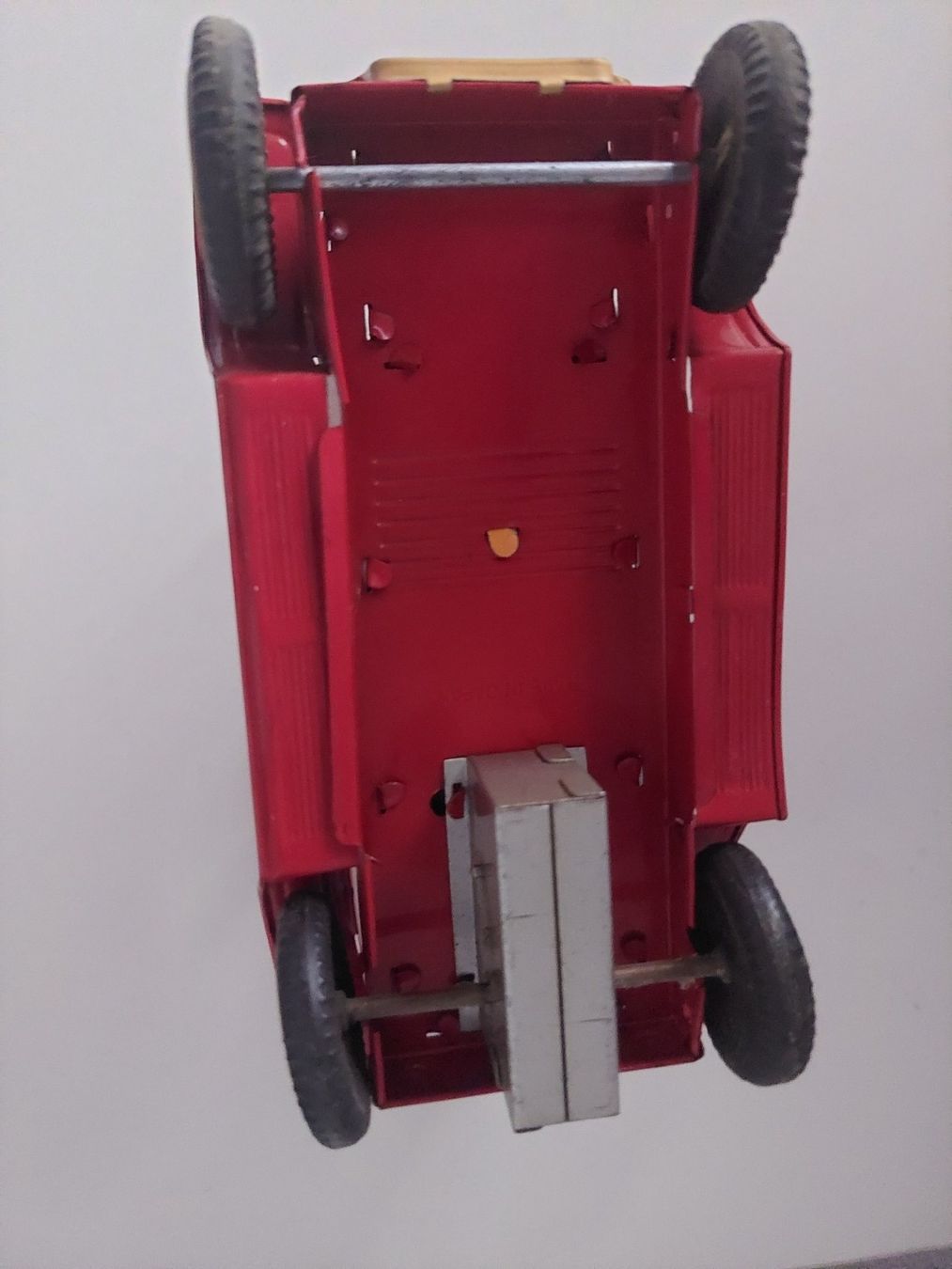 Modellini d'auto: Antikes Blechspielzeugauto, Oldtimer, Sammlerauto – Usato da Wil SG venduto da ram_c5j2 7