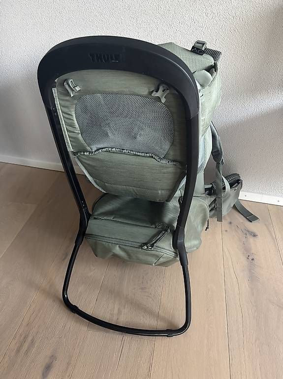 Porte-bébés ventraux & dorsaux: Thule Sapling Kindertragerucksack - wie neu – D'occasion à Alpnach Dorf par jos_thc2 3