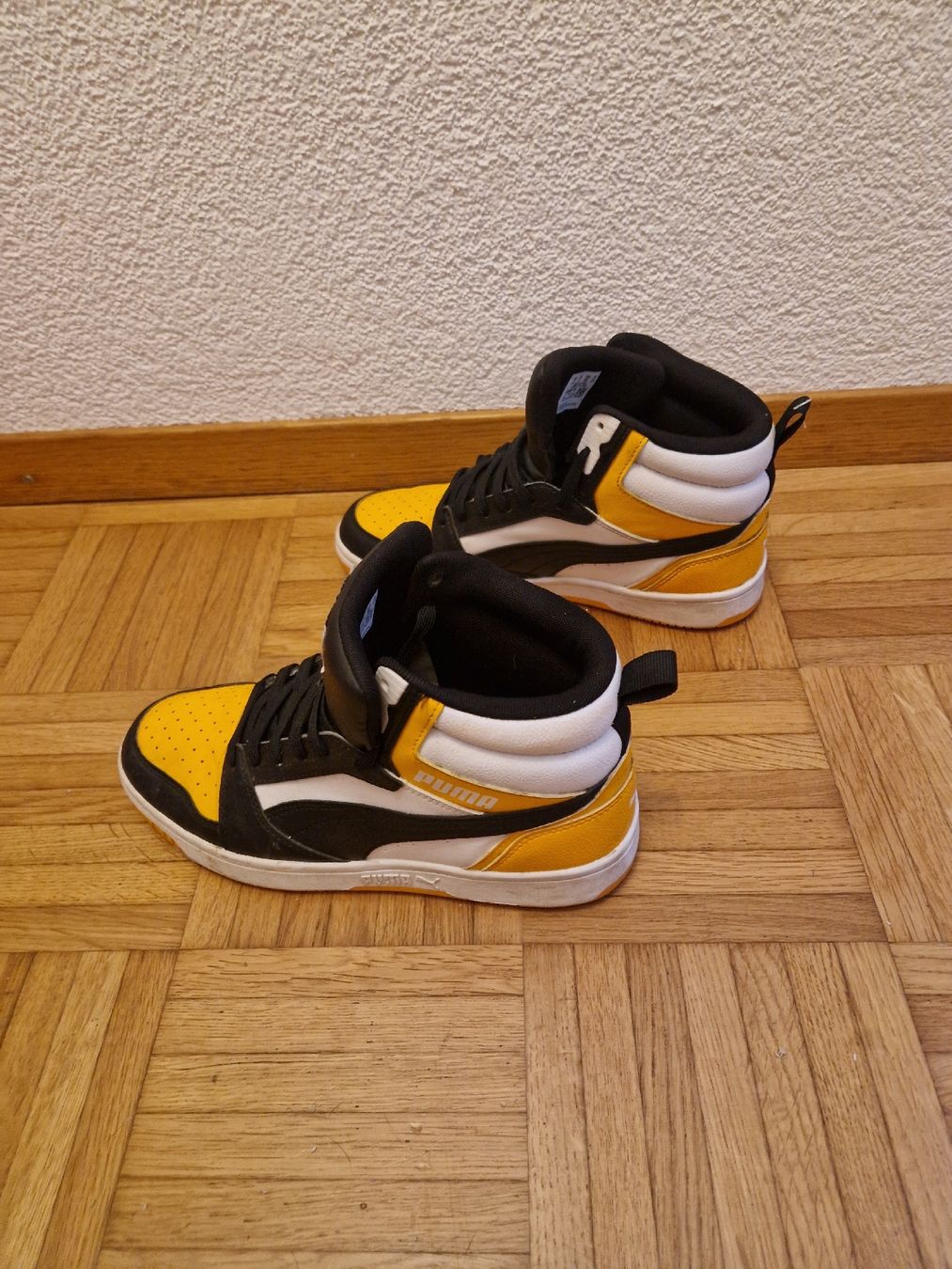 Puma Chaussures hommes: Puma Sneaker Grösse 39 gebraucht – D'occasion à Etzwilen par mue_mm76 2