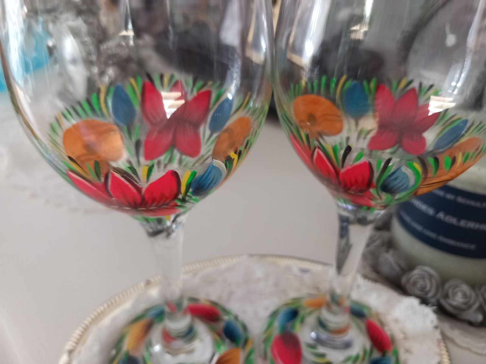Bicchieri: ZWEI HANDGEMALTE GLÄSER  / VINTAGE – Usato da Aegerten venduto da gismolini 8
