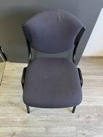 Chaise de bureau / visiteur  tissu gris anthracite