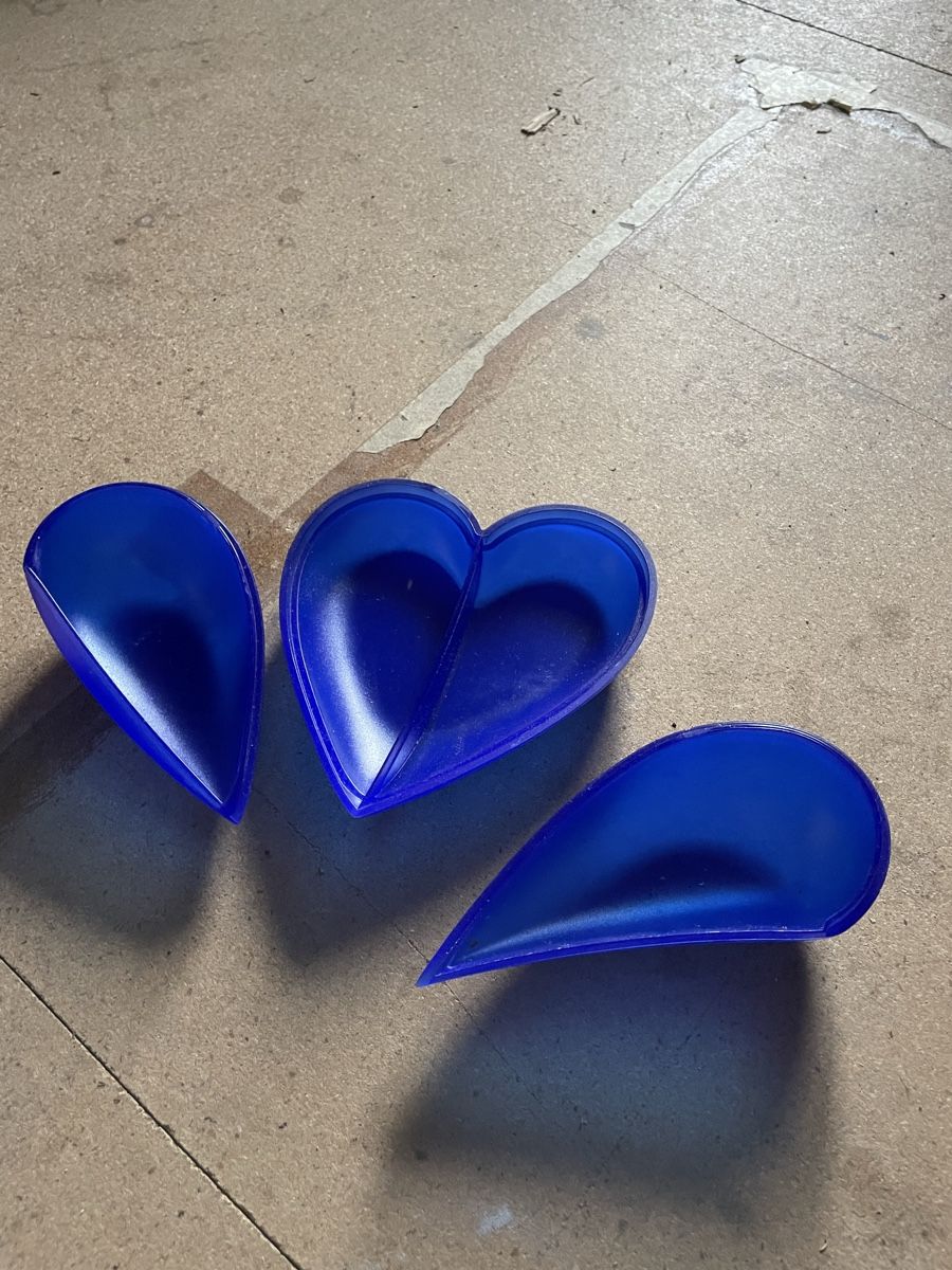Alessi Tutte le decorazioni: Alessi Herzdose Blau – Usato da Thalwil venduto da Chris0123 1