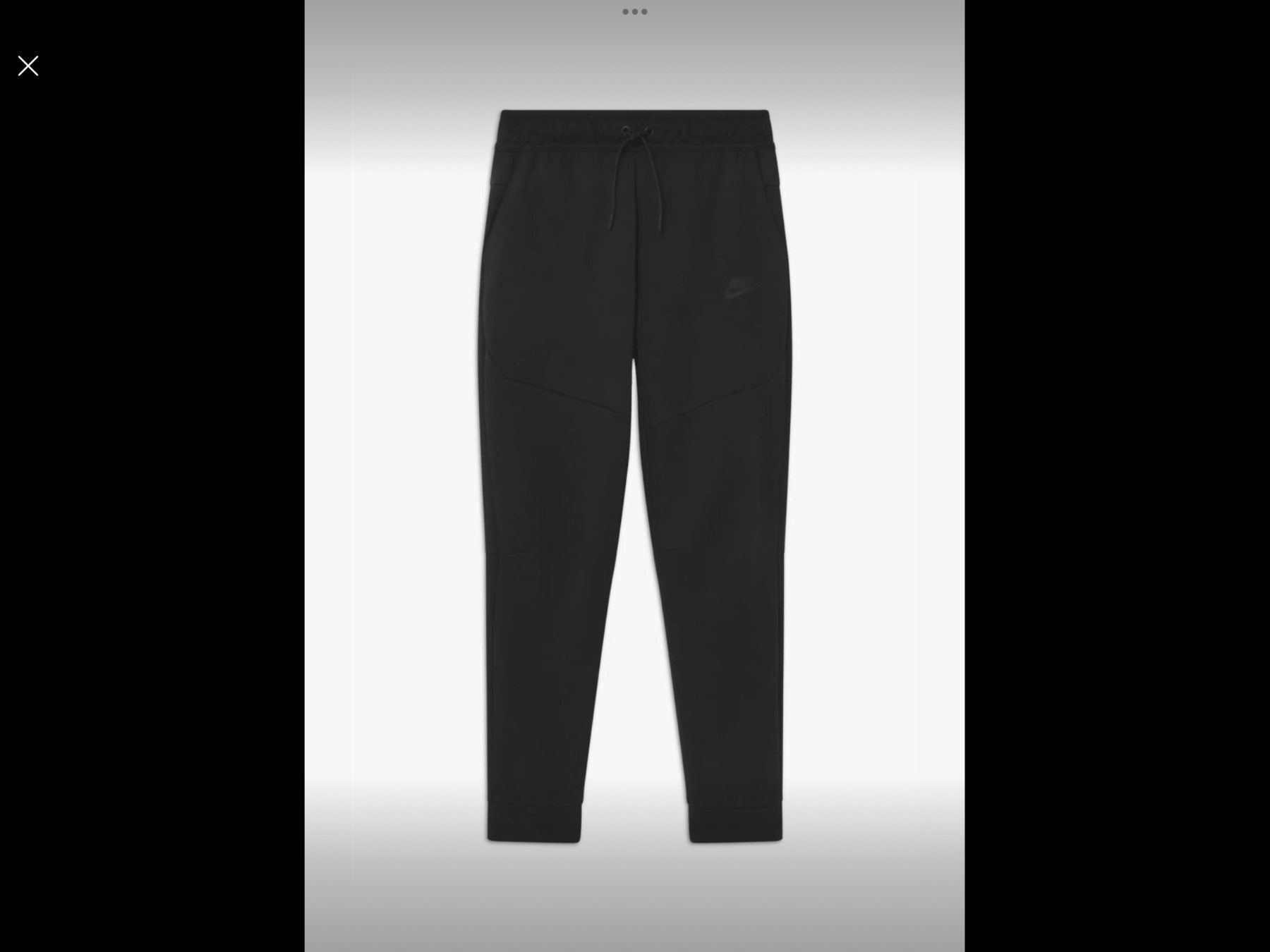 Pantaloni: Nike sportswear – Usato da Schaffhausen venduto da Katya_R