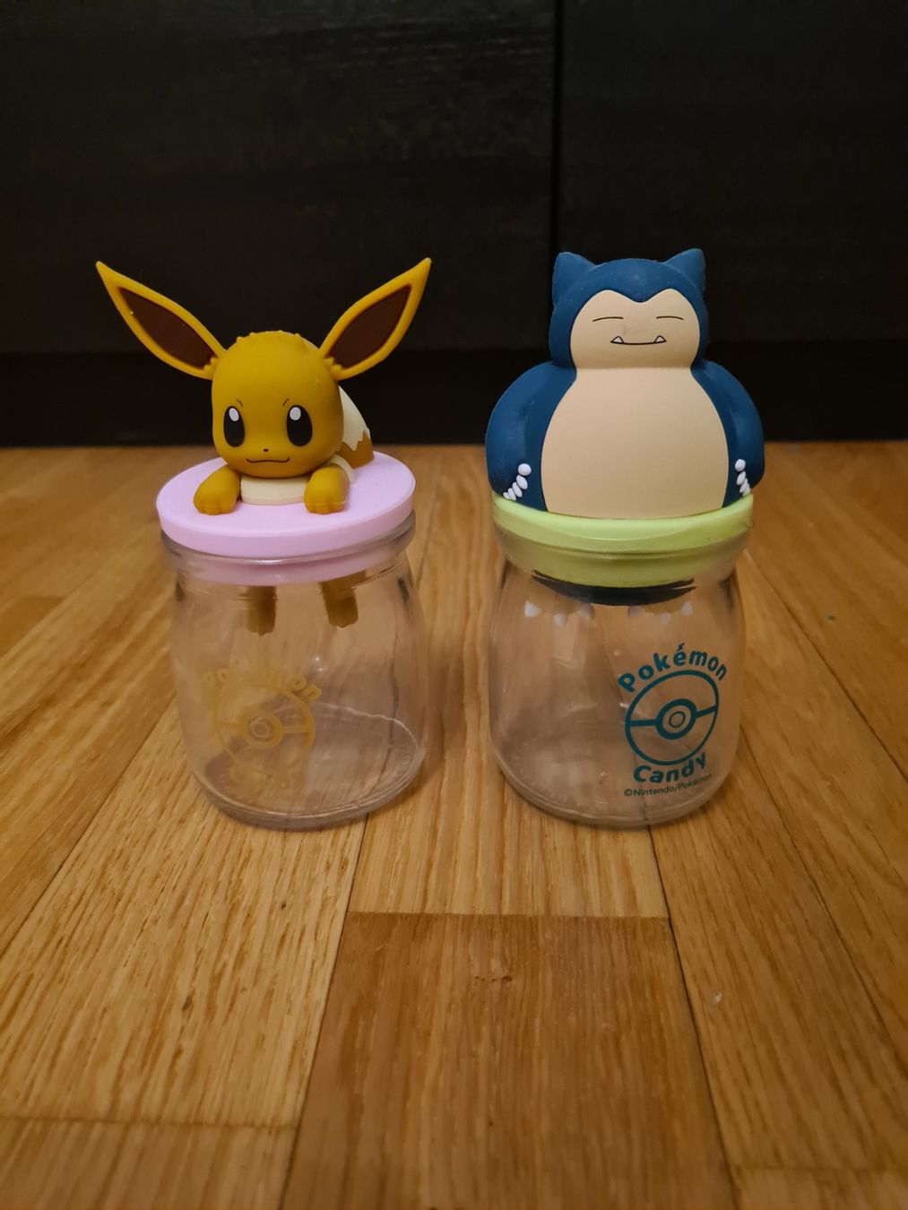 Statuette: Pokemon Eevee and Snorlax Storage Jar – Usato da Baar venduto da BelzAnimemarkt
