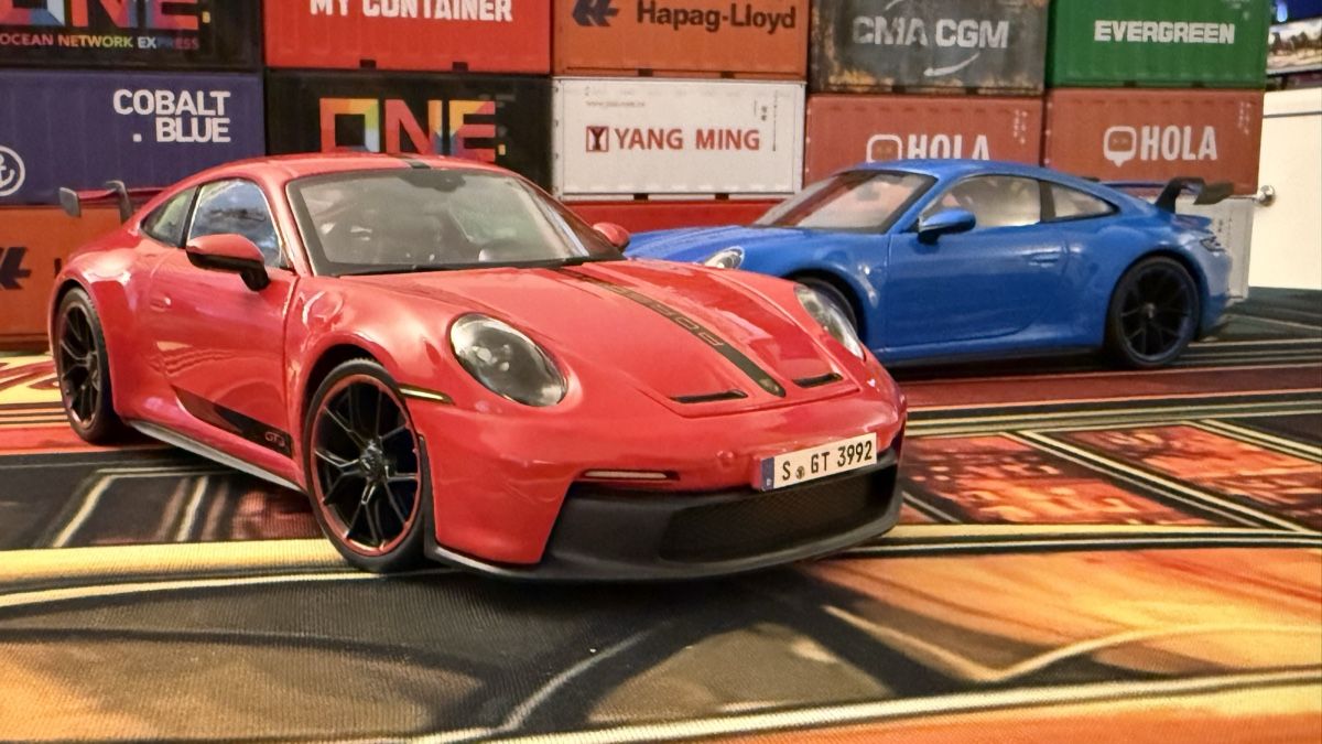 Porsche Modellini d'auto: Porsche 911 GT3 rot  1:18 – Nuovo (secondo la descrizione) da Basel venduto da Zomeg 4