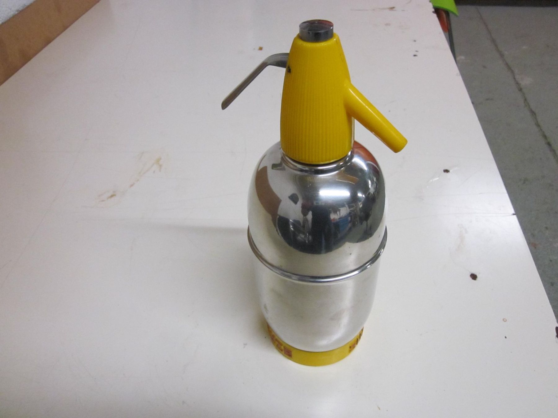 Bottiglie: SUZE Antik Siphon 1950 Siphonflasche Design Loft – Usato da Grand-lancy venduto da kohler333 4