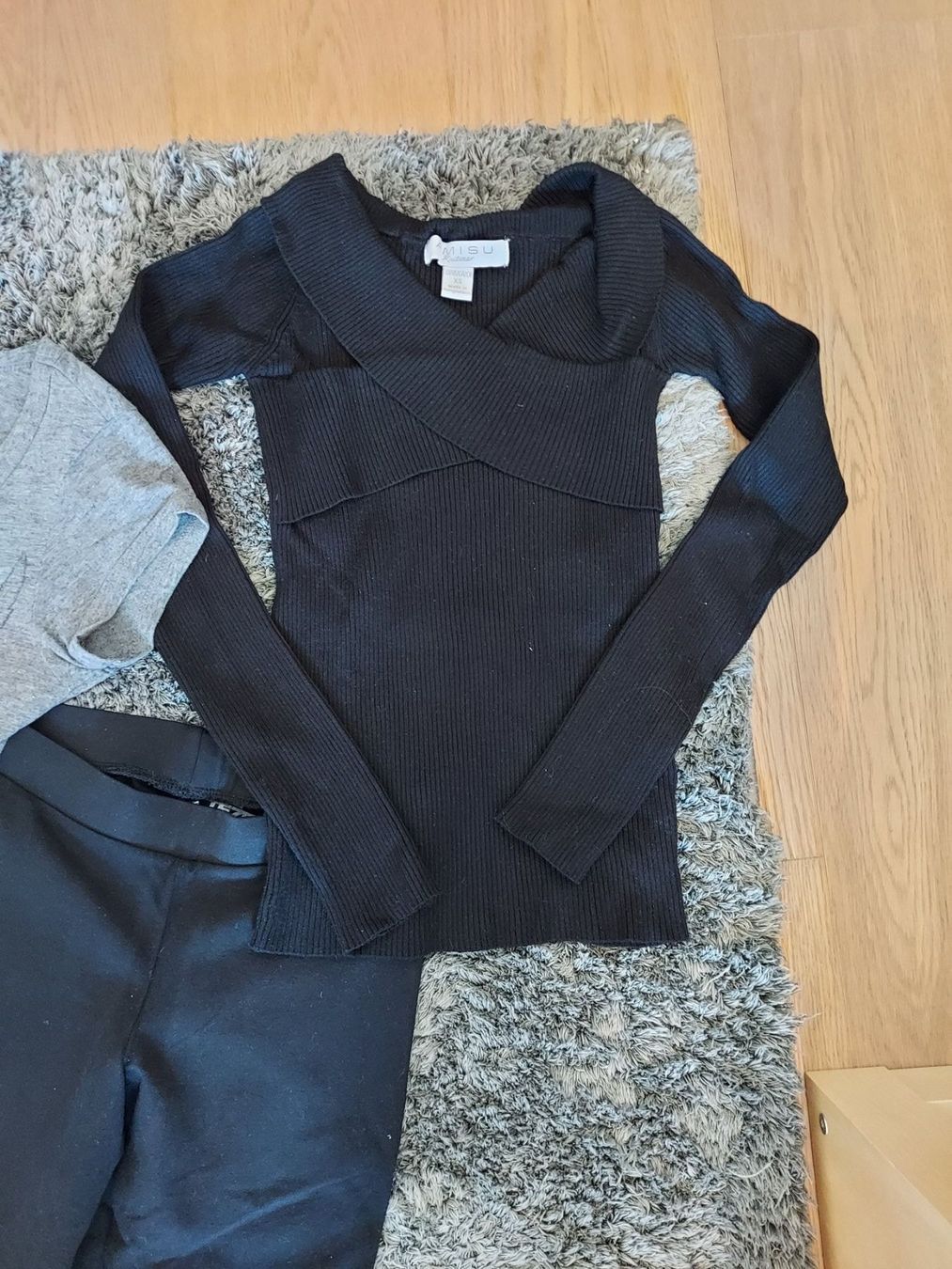 Guess Lotti & Set di vestiti: Set vestiti 5 pezzi XS-S – Usato da tenero venduto da Mam74 3