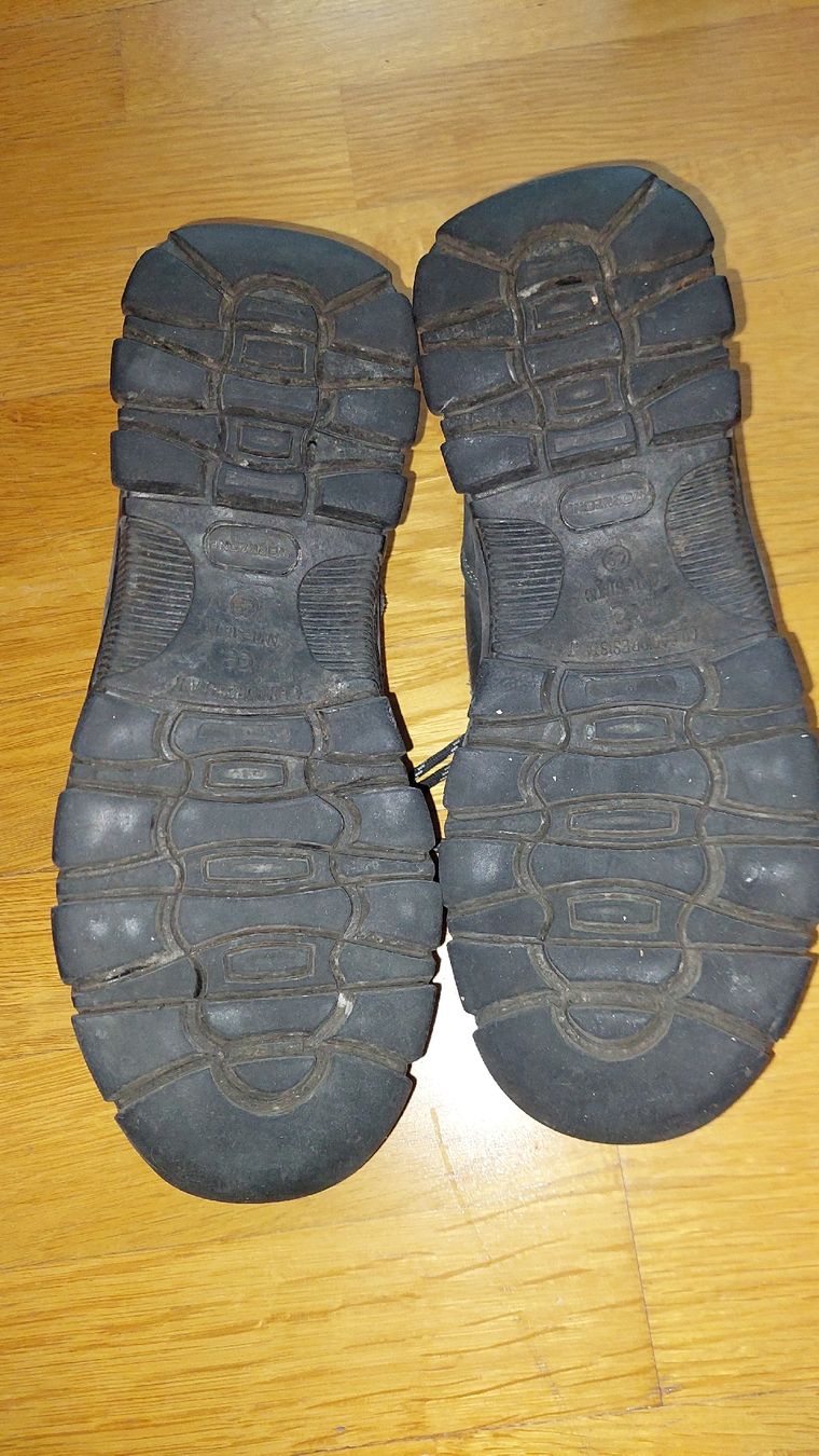 Scarpe da uomo: Workzone Arbeitschuhe mit Stahlkappen – Usato da Zürich venduto da makimakimak 2