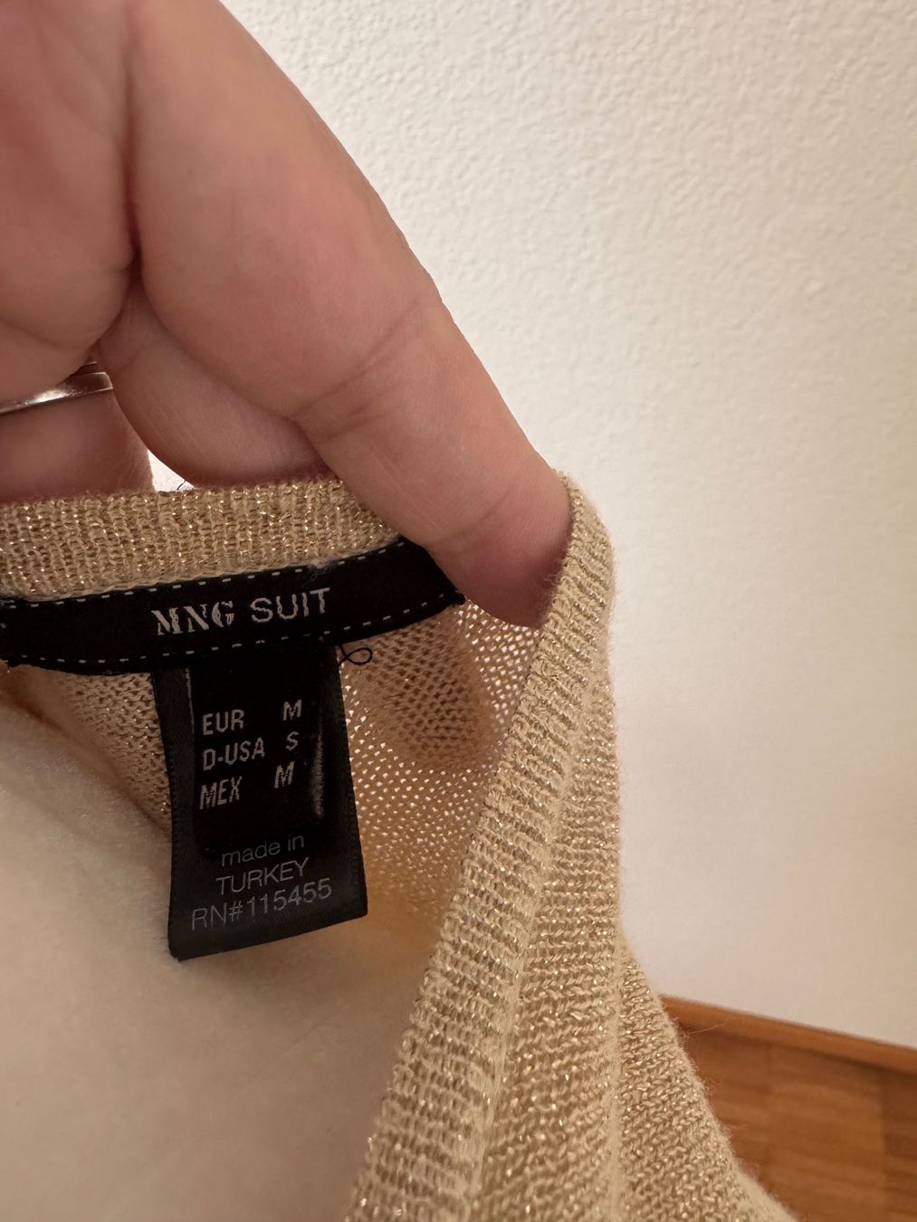 Jacken: Gr. L  und Gr.M Mango /2 Auswahl – Gebraucht aus Pfäffikon SZ von EMMA0111 8
