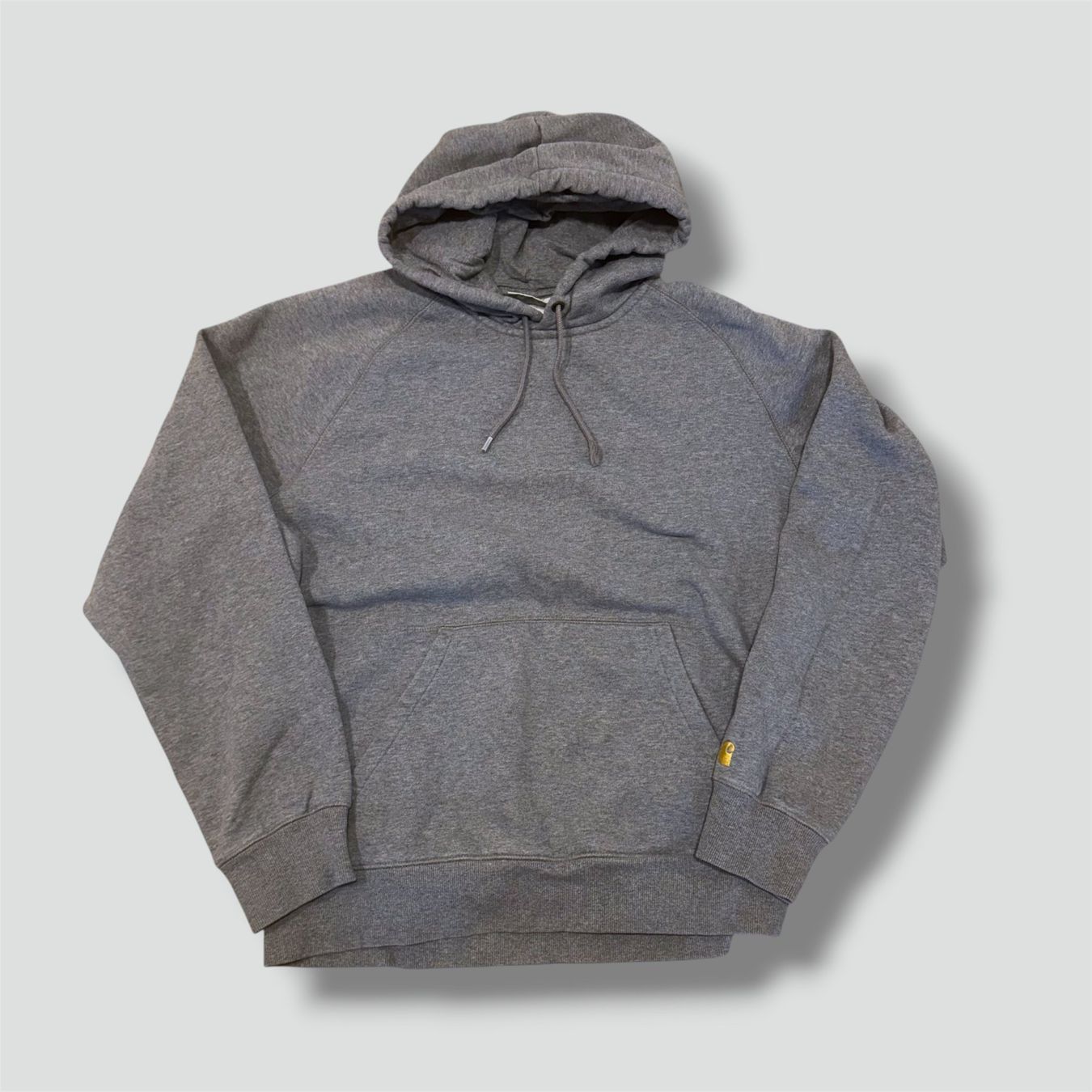 Carhartt Pullover & Sweatshirts: Carhartt work in progress grey hoodie – Gebraucht aus St. Gallen von sourced_limited