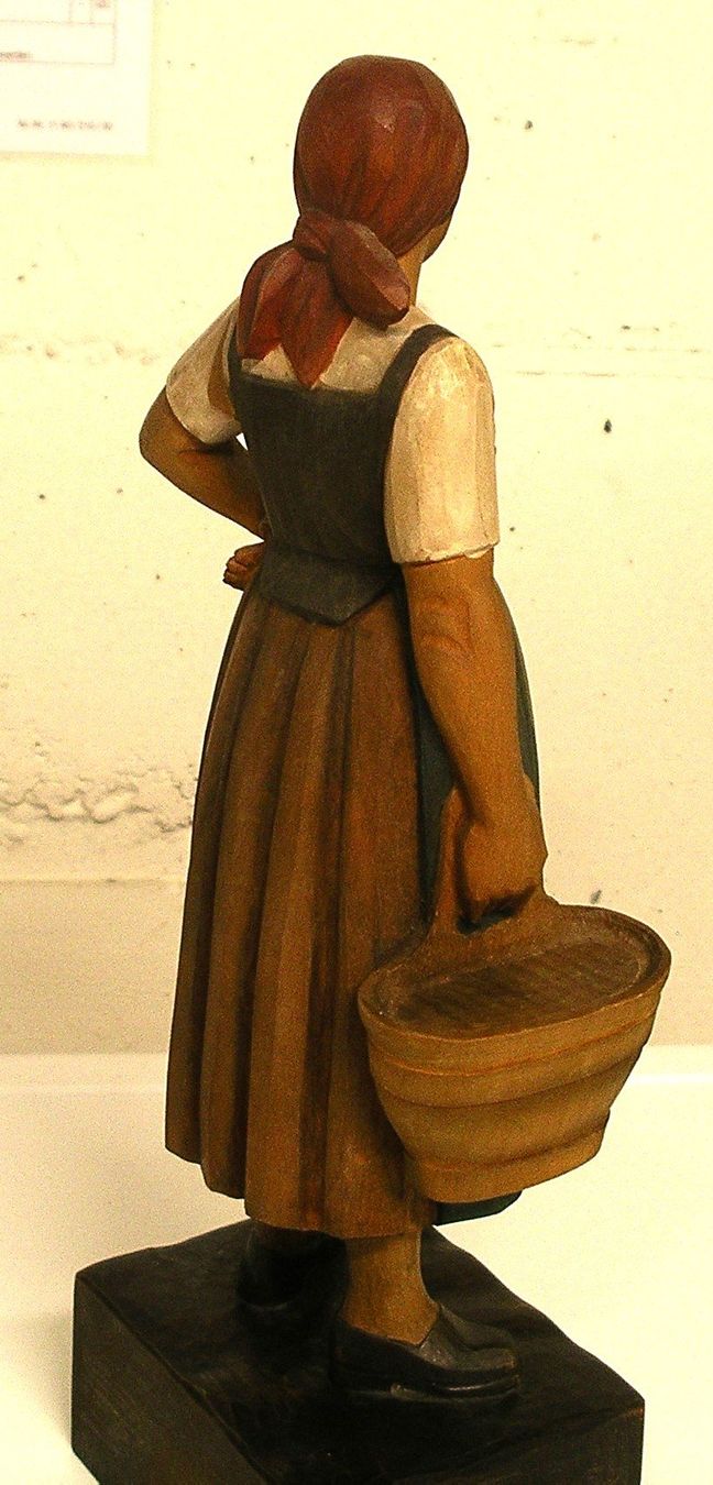 Statuette: Bauersfrau, Brienzer SCHnitzerei um 1940 – Usato da Oberhofen am Thunersee venduto da luuping99 4