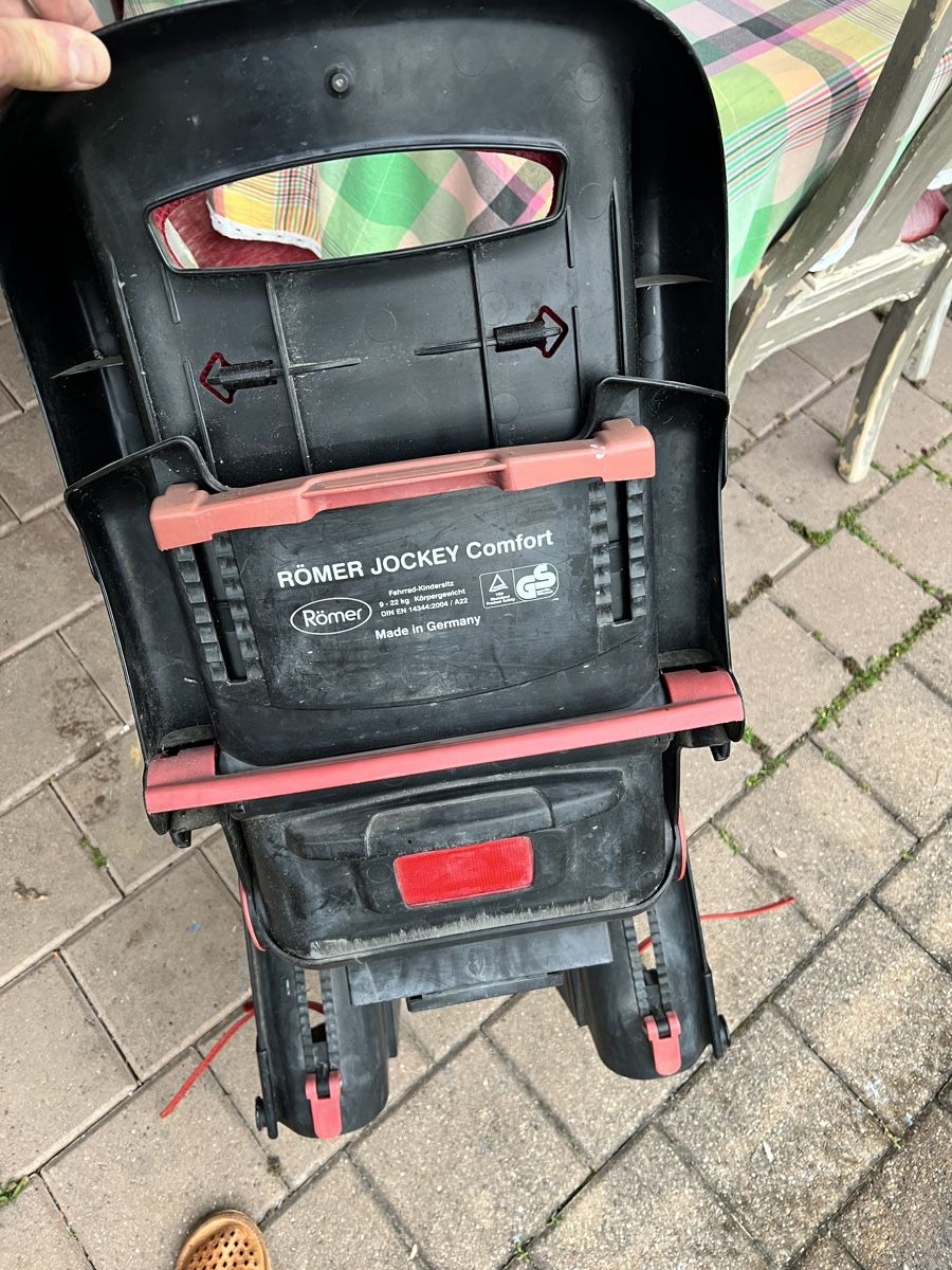 Britax Römer Seggiolini per auto: Bike seat including adaptor – Usato da Wettingen venduto da Violete01 3