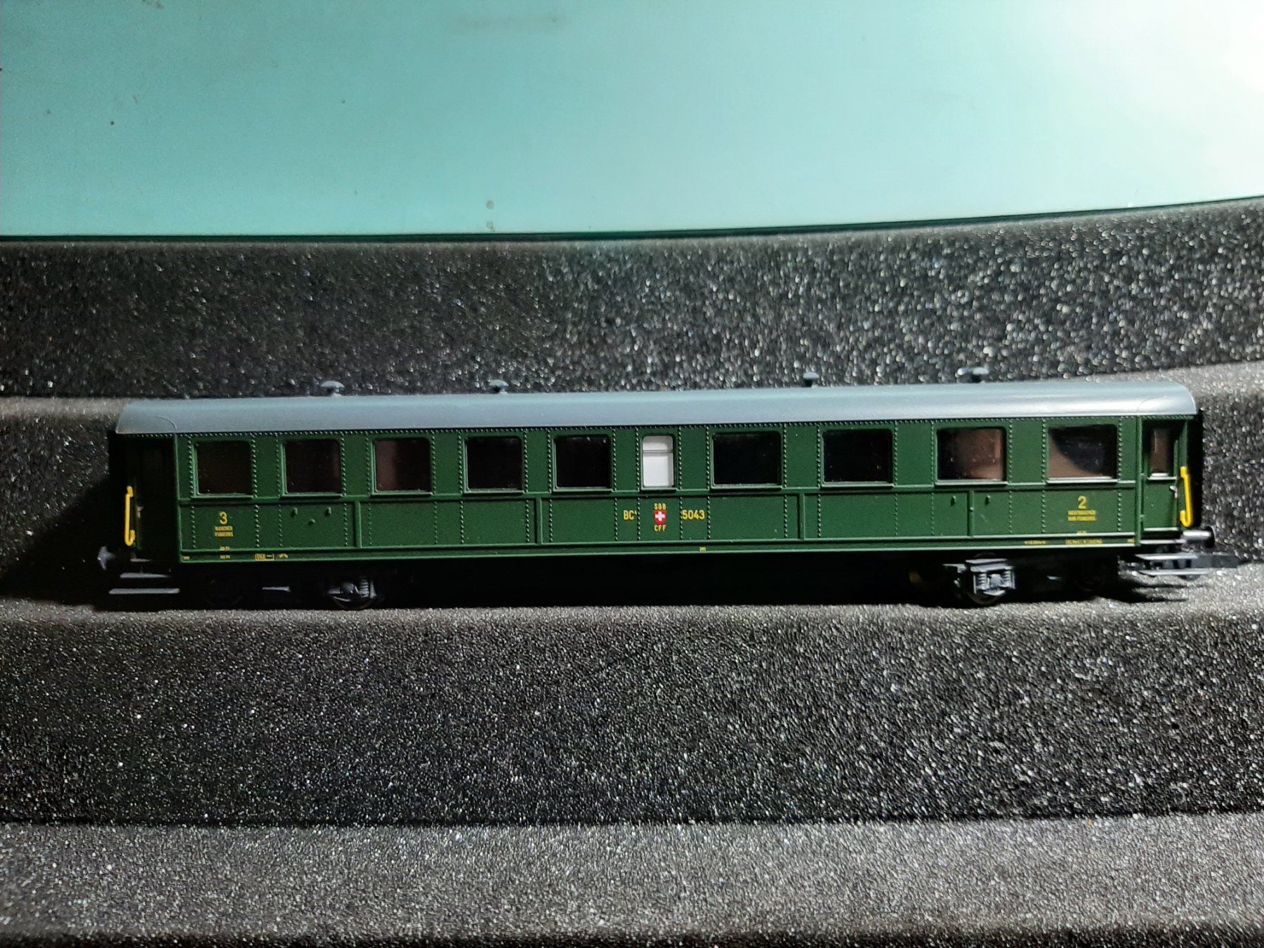Roco Modellini di ferrovie: ROCO 5043 2/3 CL REF.18 – Usato da Avully venduto da RIVALIS 2