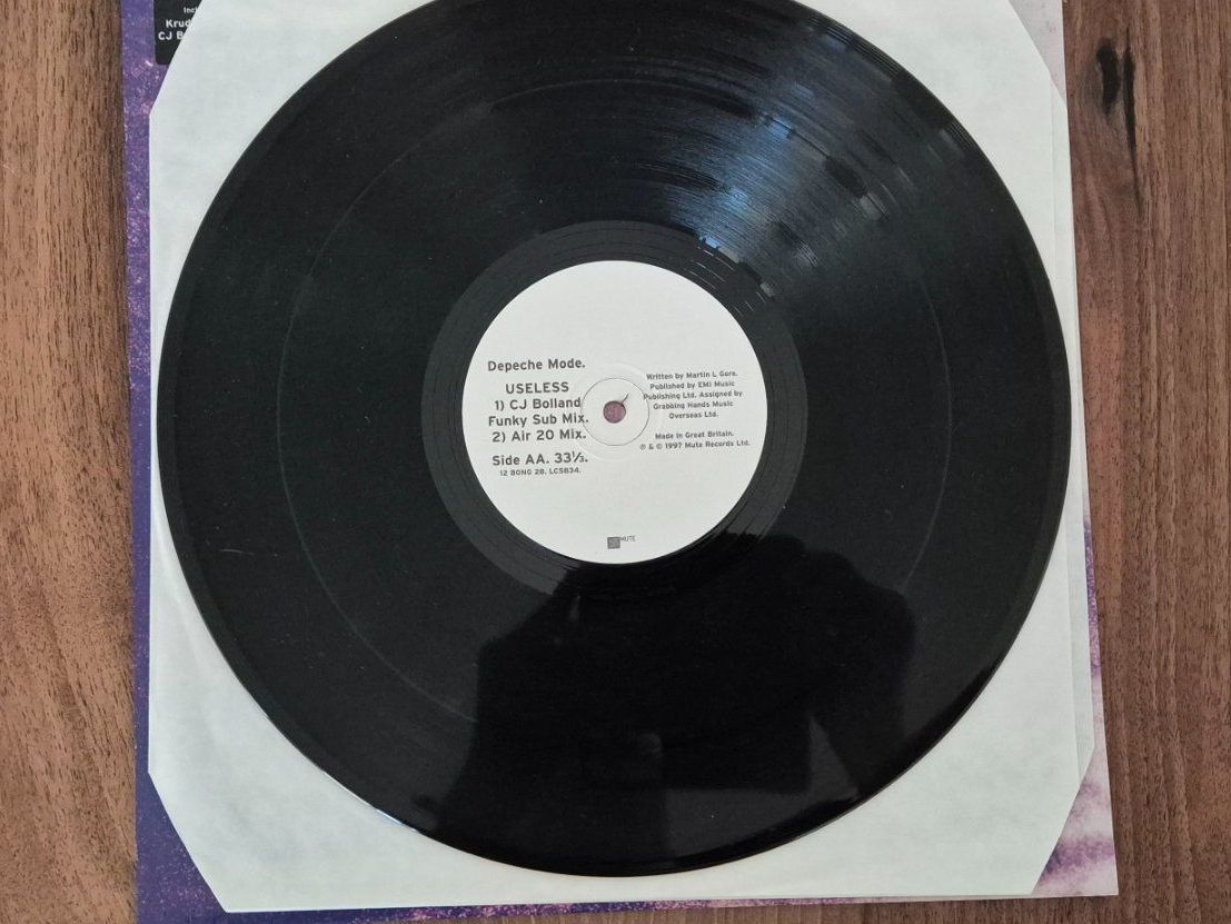 Vinyles: Depeche Mode Useless – D'occasion à Emmenbrücke par eneredi 3