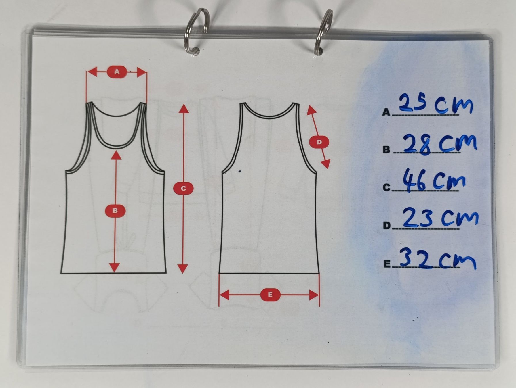 Blusen, T-Shirts & Tops: lOIS DENIM Top taille S – Gebraucht aus Thielle von Plusvalue_Neuchatel 3