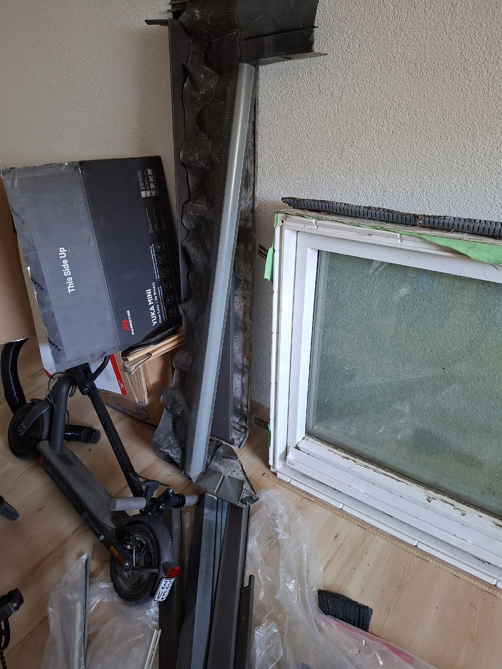 Fenêtres: Velux Dachfenster – D'occasion à Filzbach par Ariane_SR71 1