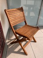 2 massive Holz-Klappstühle für Balkon