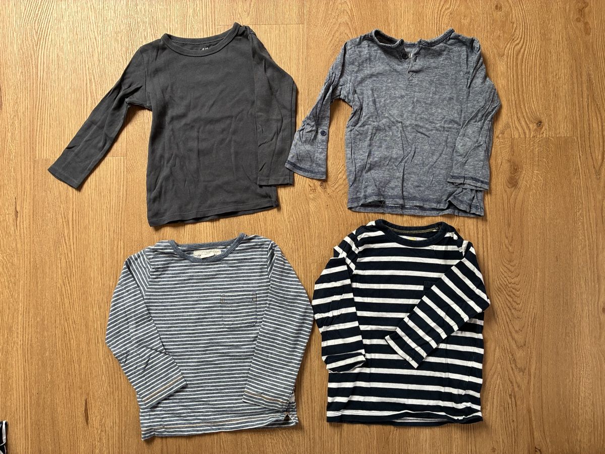 H&M Lotti & Set di vestiti: Langarmshirt Grösse 98/104 – Usato da Witterswil venduto da Livee