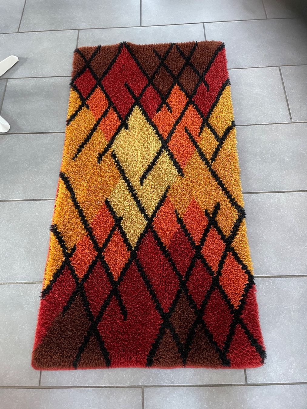 Tappetini fitness: Tapis vintage 70’ – Usato da Les Genevez JU venduto da fabliane