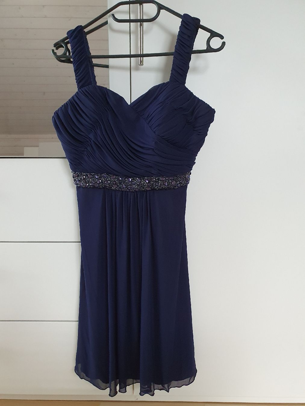 Kleider: Abendkleid in Marine, Gr. S – Gebraucht aus Erlinsbach SO von Lea030