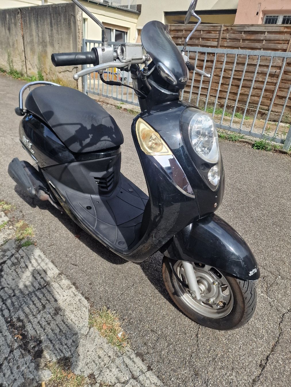 Sym Scooters: SYM Mio 100 schöner Roller – Gebraucht aus Basel von scheibentoenen24 1