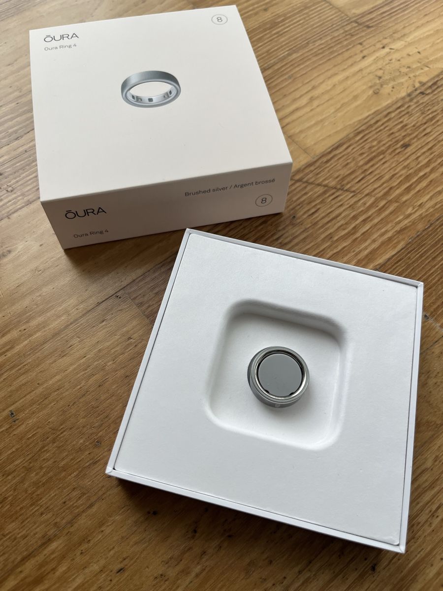 Oura Anelli: Oura Ring Gen 4, Grösse 8, Brushed Silver, Smart Ring – Usato da Winterthur venduto da mattianelio 2