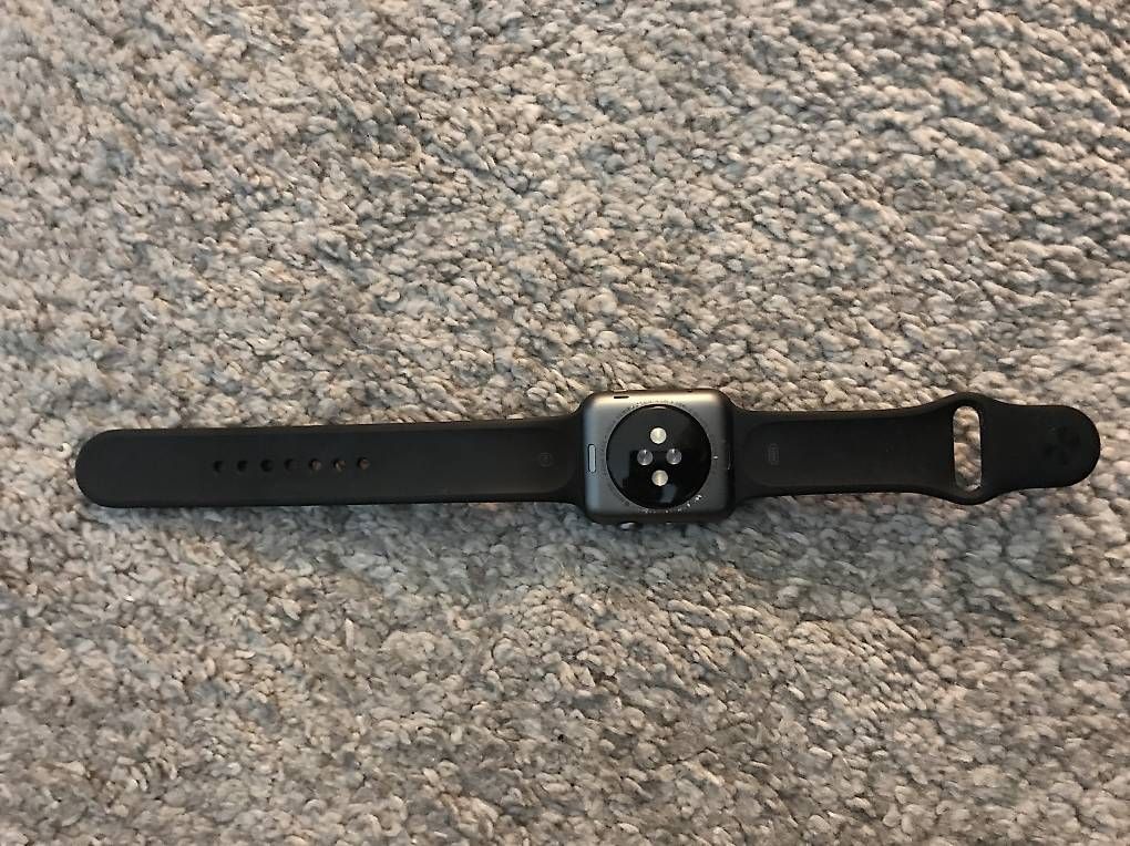 Smartwatch: Apple Watch – Usato da Killwangen venduto da Fischli15 1
