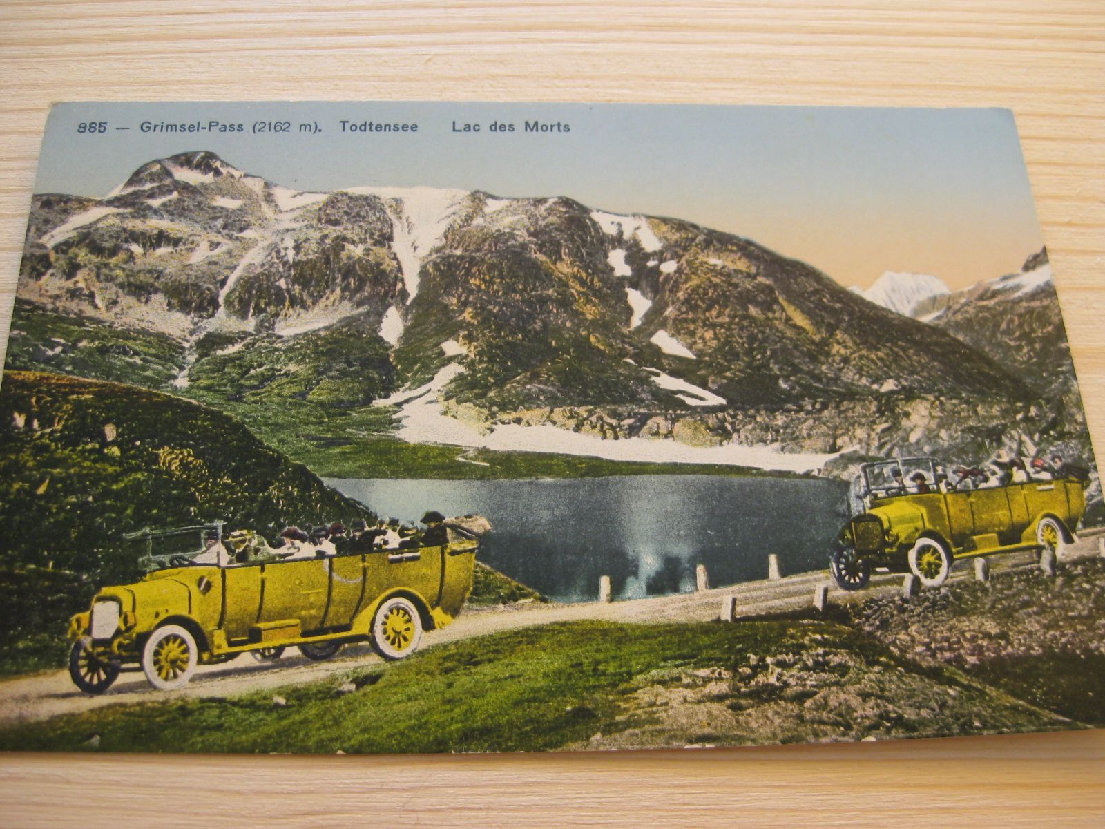 Cartoline postali: AK Grimselpass mit Postauto – Usato da Malters venduto da Marosko