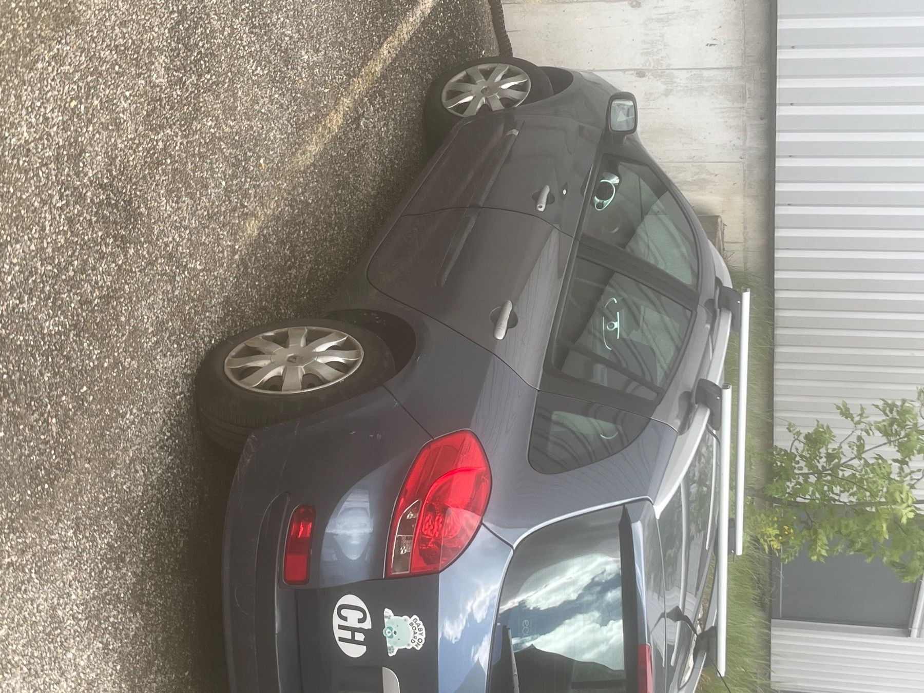 Renault Autos: Renault Clio 3 Break à louer – D'occasion à Moutier par kar_yhh2