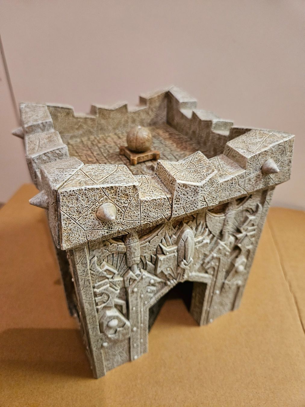 Giochi: Mageknight Conquest Castle Keep Mage Knight Tabletop Burg – Usato da Seengen venduto da maivia_customs 7