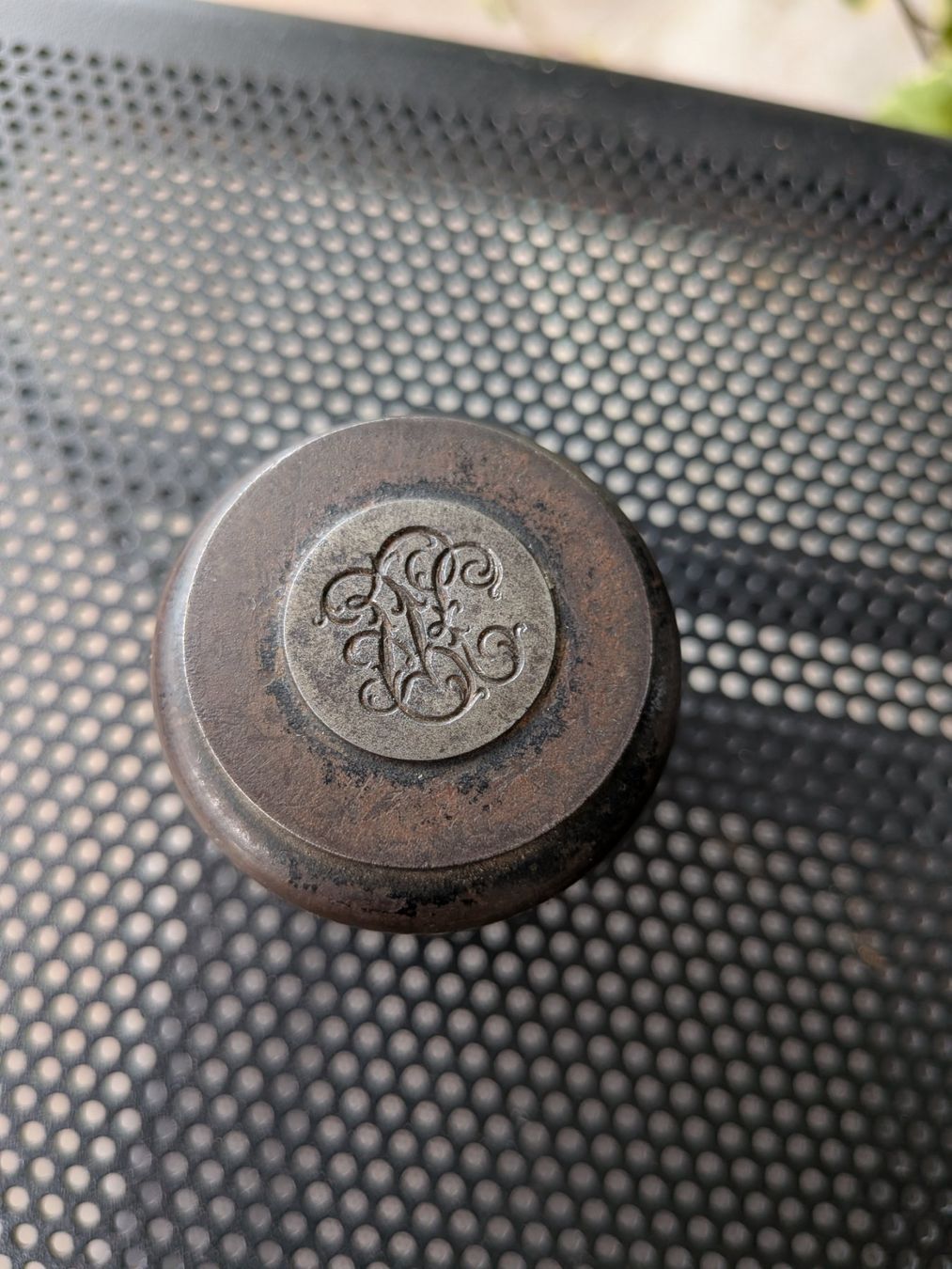 Timbri: Antike Petschaft Siegelstempel mit Monogramm – Usato da Emmen venduto da Brockofsky