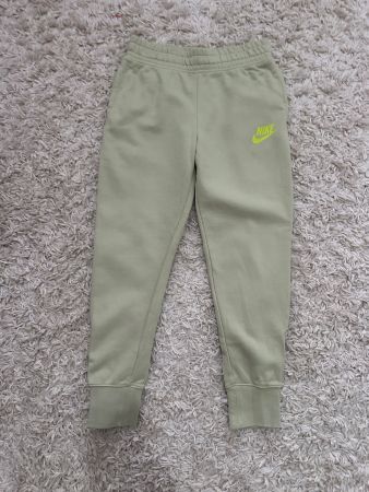 Nike Hose Gr.M (137-146)