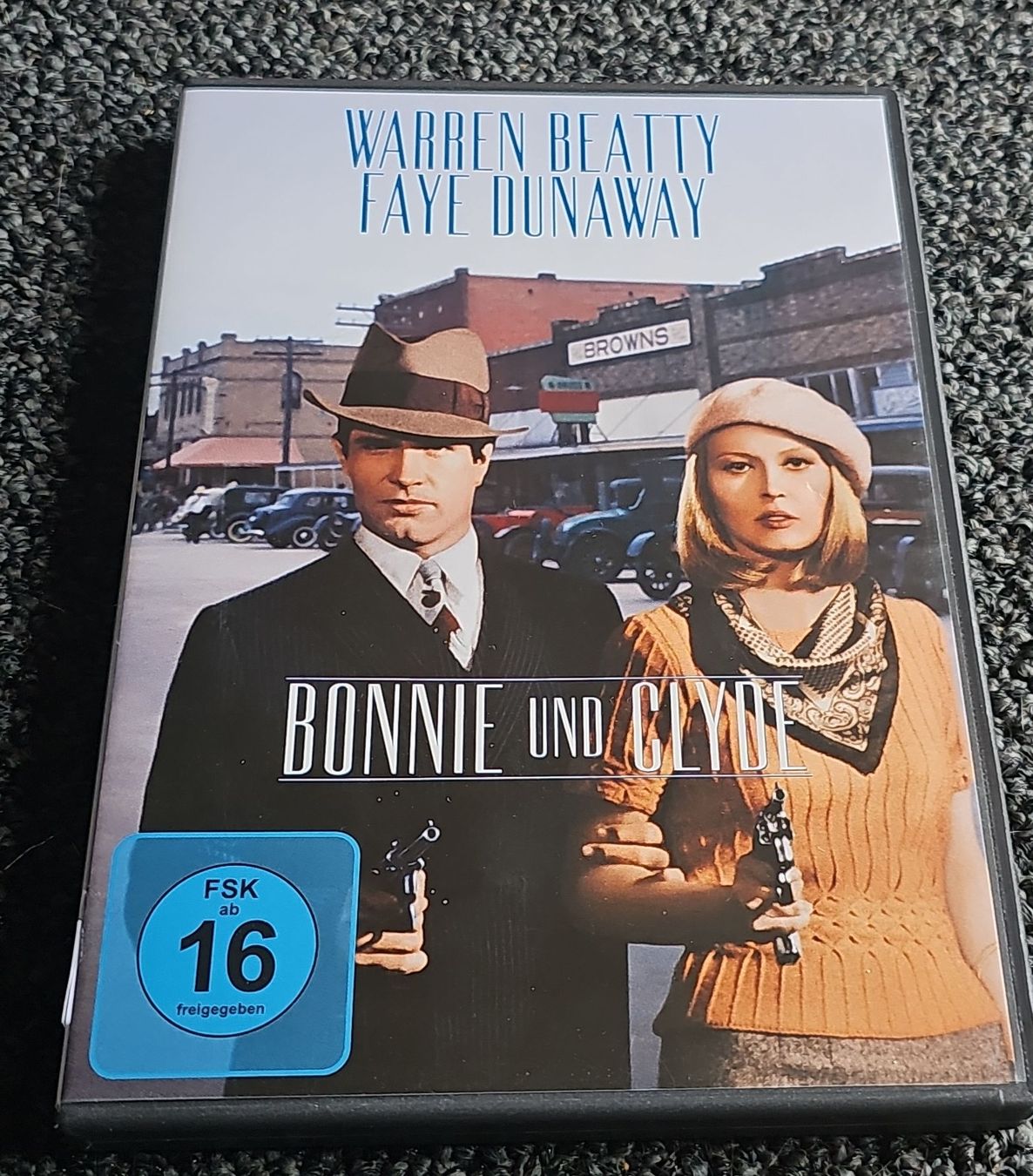 Tutti i DVDs: Biete Bonnie und Clyde (20722) – Usato da Ruswil venduto da jan_bxl5