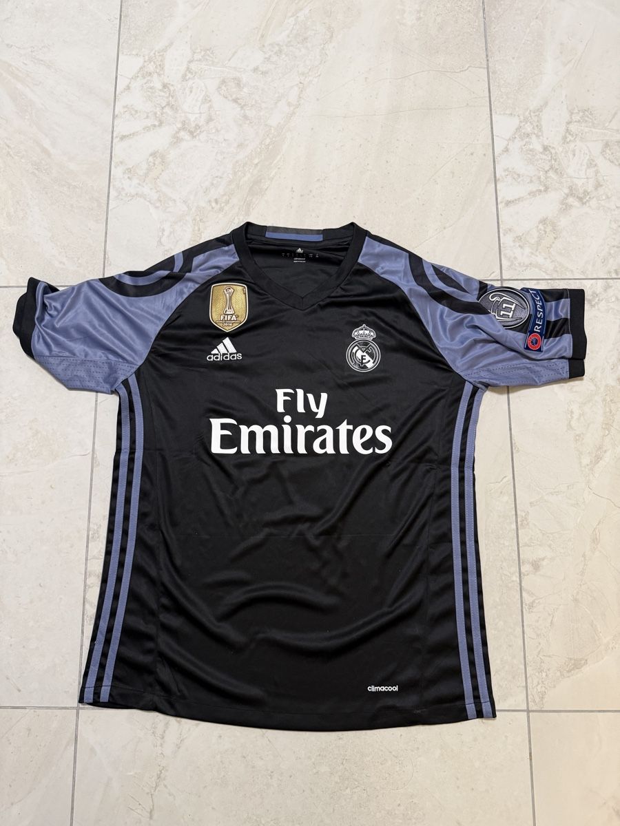 Adidas Canottiere & Pantaloni: Real Madrid Trikot Ronaldo 7 – Nuovo (secondo la descrizione) da Bronschhofen venduto da leo_99hp