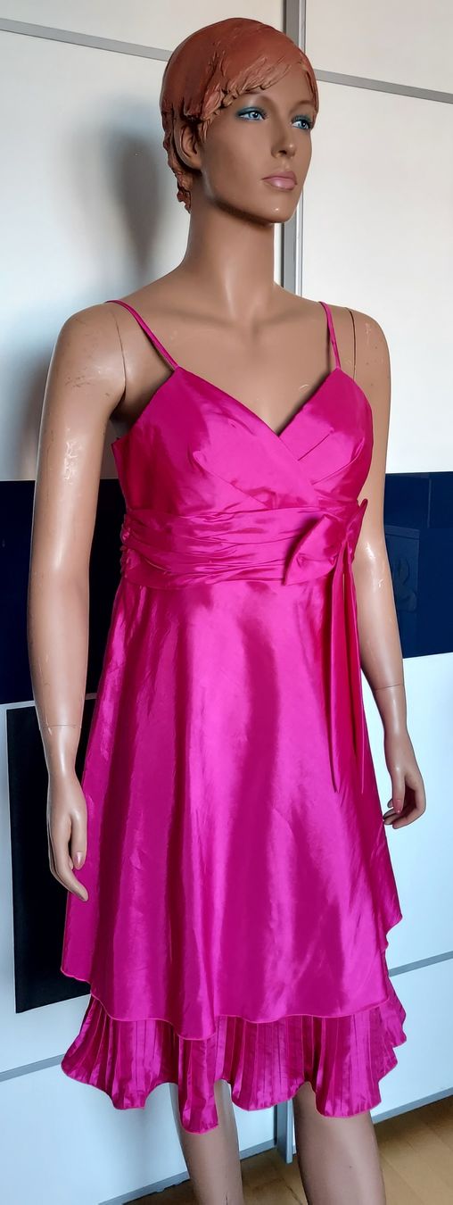 Kleider: Neues elegantes Cocktailkleid Gr. 40 pink – Neu und originalverpackt aus Basel von Mazzo84 1