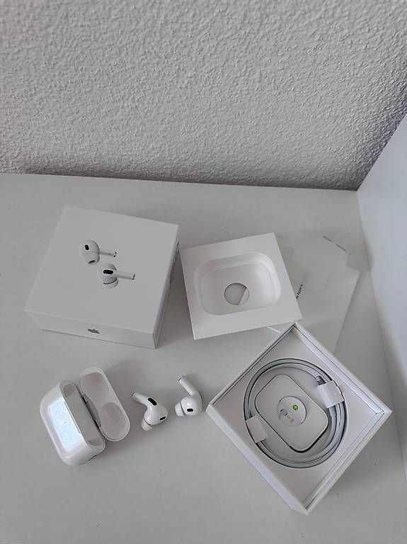 Cuffie: Apple AirPods Pro (2. Generation) | OVP – Usato da Männedorf venduto da ali_mvf5 1